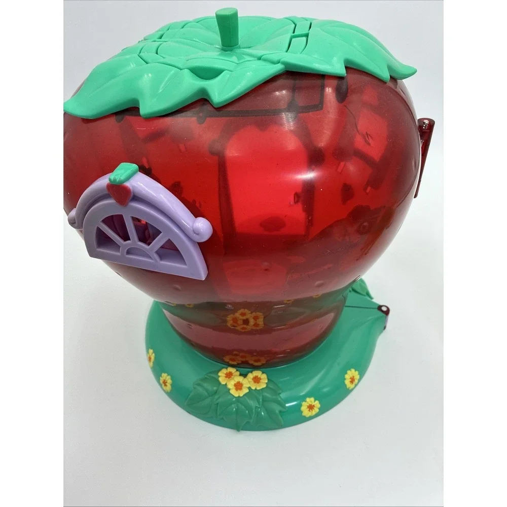 2003 Strawberry Shortcake Berry Sweet Home Playset /Honey Pie Pony/Accessories